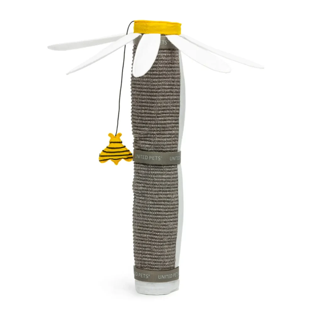 Sisal scratching post